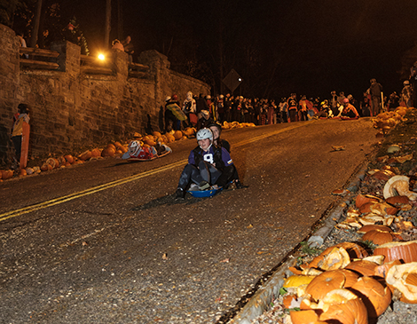 Chagrin Falls Pumpkin Roll