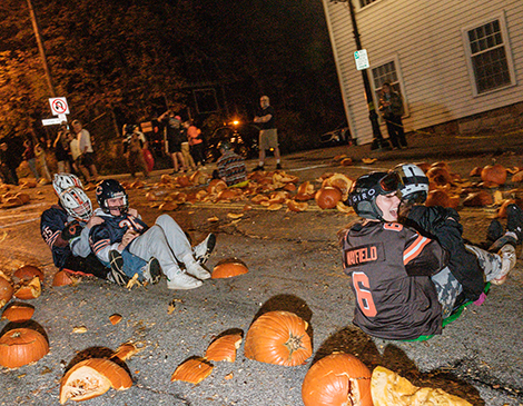 Chagrin Falls Pumpkin Roll