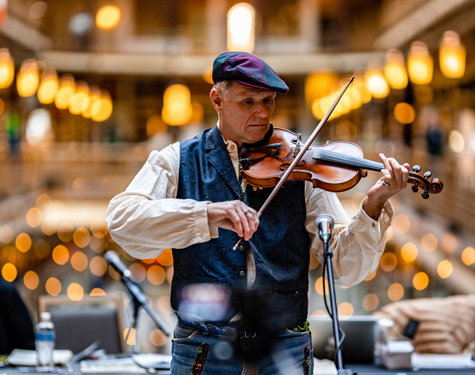 Arcade Violin Player, Erik Drost