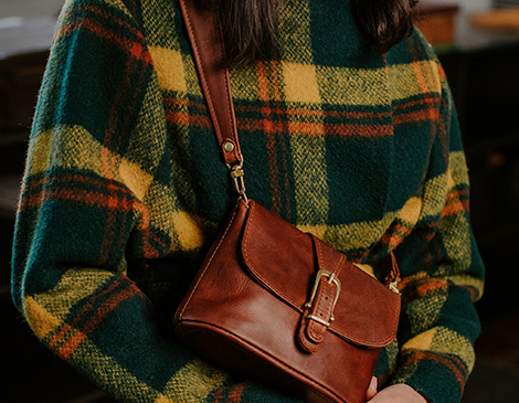 Arlo Crossbody - Fount