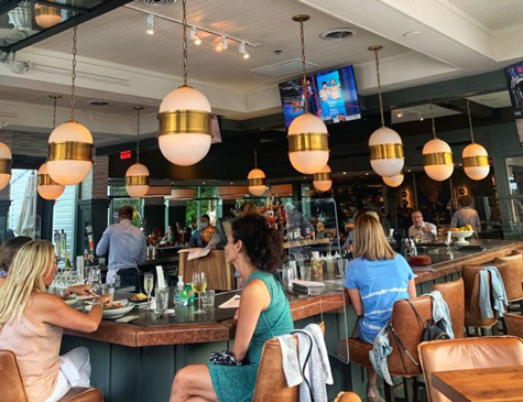 17 River Grille's Bar 17 River Grille's Bar