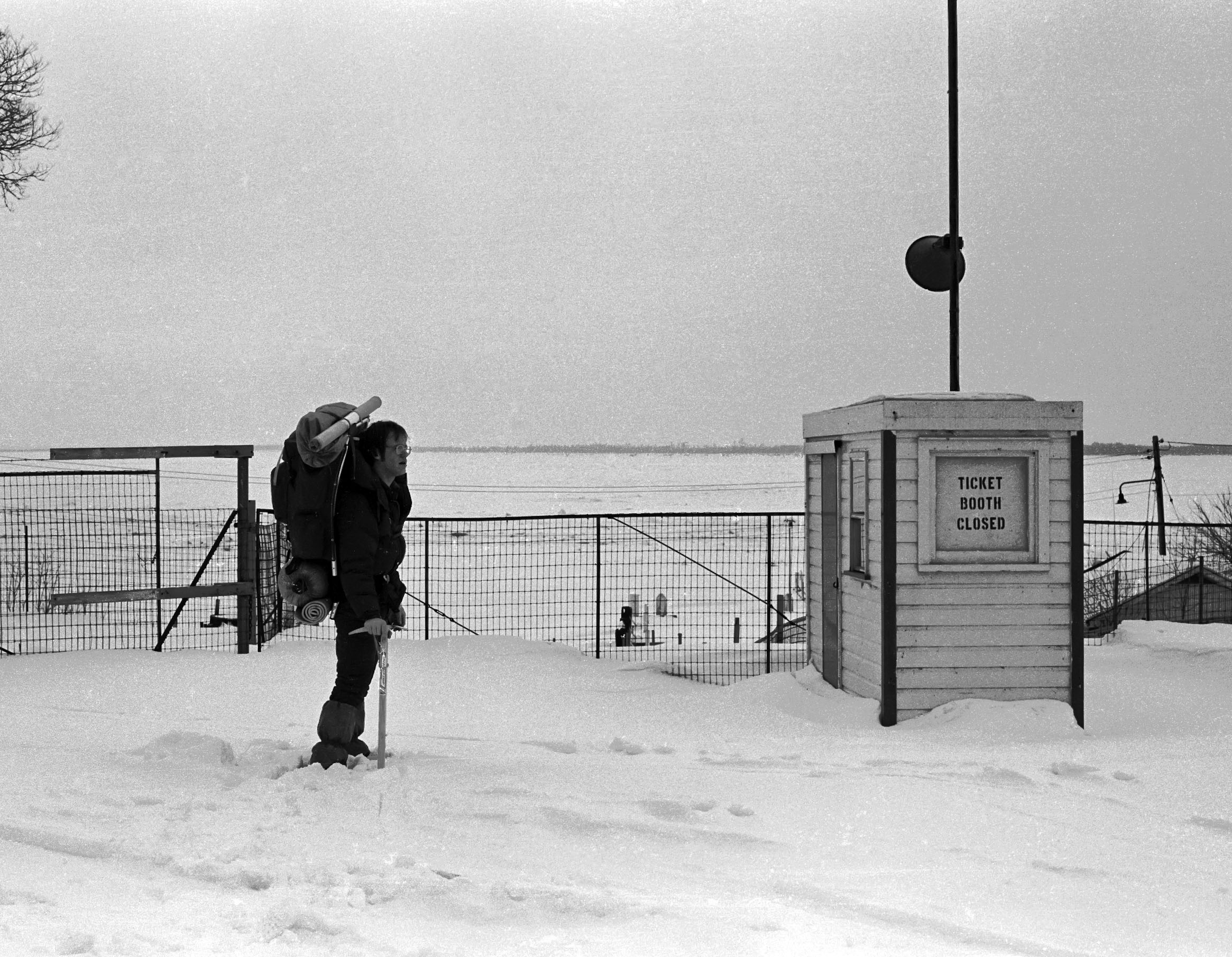 December 1978, Walking Across Lake Erie