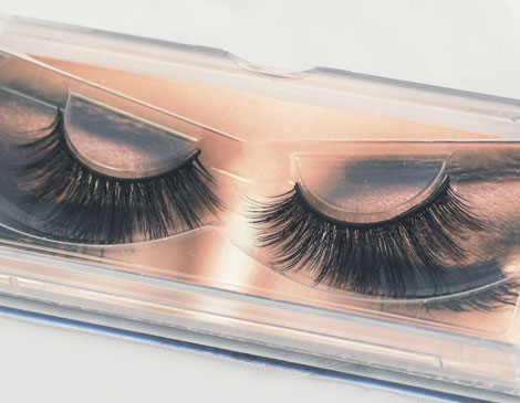 "Eyes on the Prize" 3-D Lashes