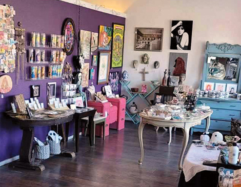 Eclectic Cleveland shop displays in Lakewood