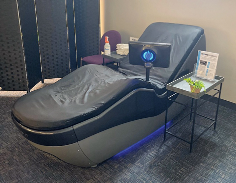 Hydromassage chair at Lifeworks of Southwest General in Middleburg Heights, Ohio